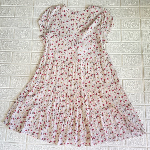 Kirious Ditsy Floral Cream V-neck Tiered Shift Knee Length Dress w Synch Chest - Picture 10 of 15